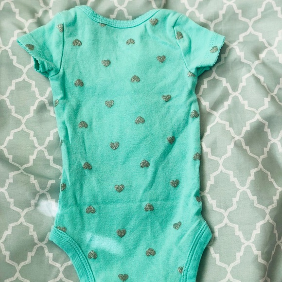 Onsie - Picture 6 of 7